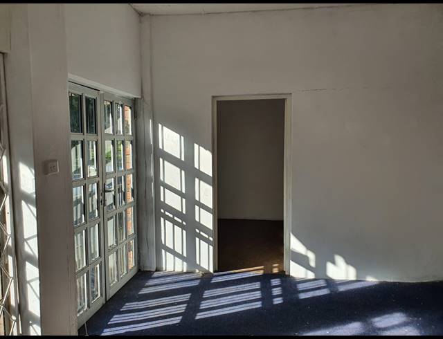 120M² RETAIL TO LET IN UMHLALI